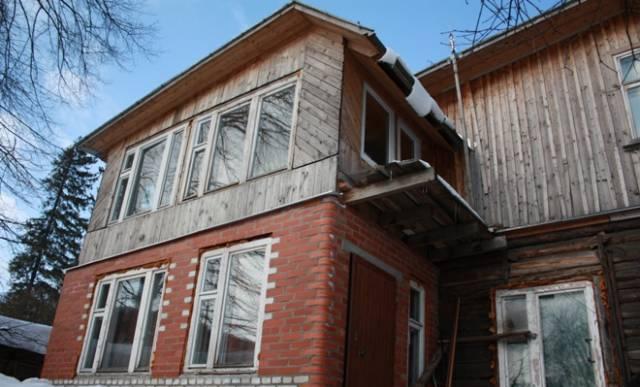 Дом с участком 20 соток в п.Парголово Санкт-Петербург