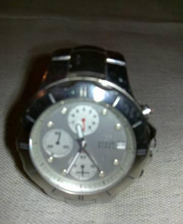 Продам: часы наручные Guess. Москва