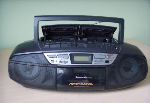 Продам:  музпроигрыватель PANASONIC RX-DT37. Москва