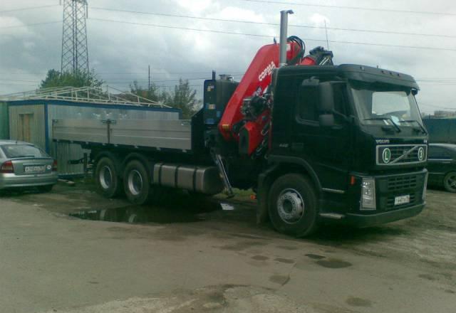 Манипулятор Сорма на бортовом грузовике Volvo Санкт-Петербург