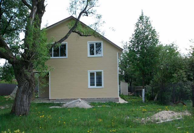 Продам 2-х эт. дом из бетонных блоков Серпухов