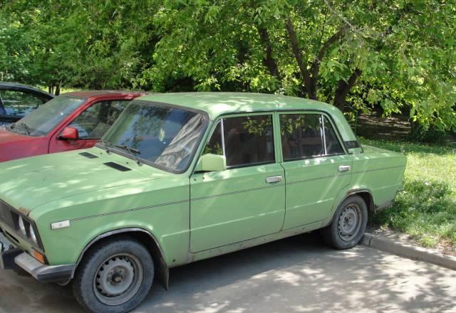 Автомобиль Москва