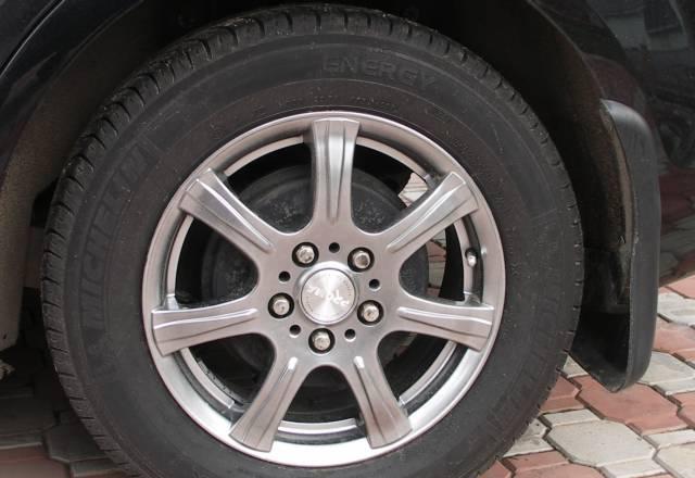 Шины michelin 195/65 R15+диски (димос) Москва