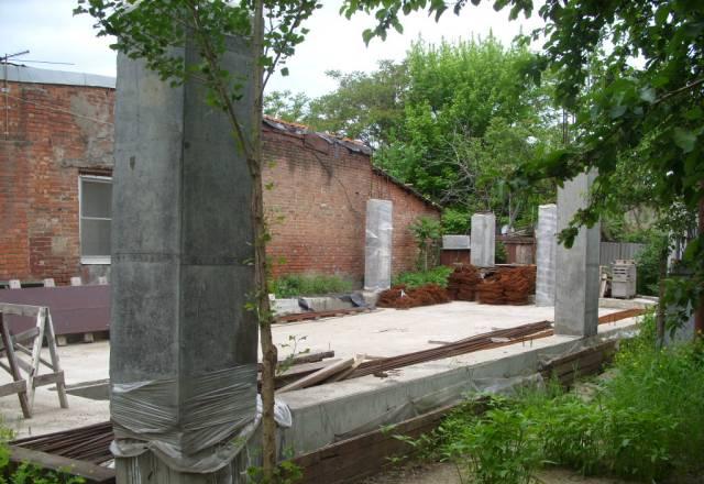 Участок  под коммерцию  по ул.суворова Краснодар