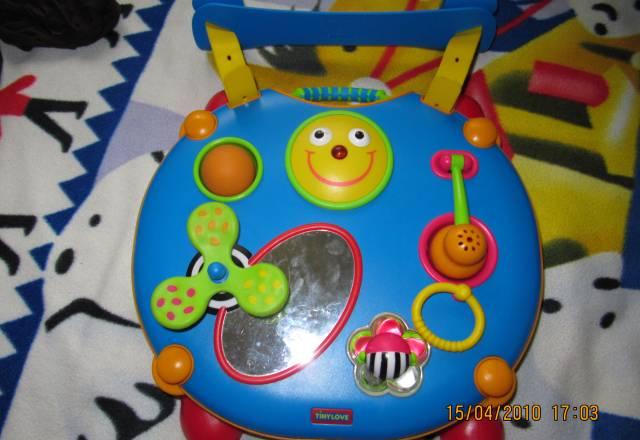 Детский центр "Tiny love" 2-х сторонний  1500руб Москва