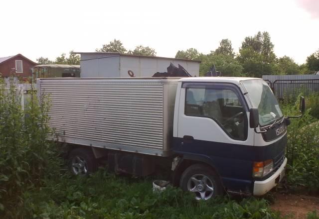 Isuzu ELF Звенигород