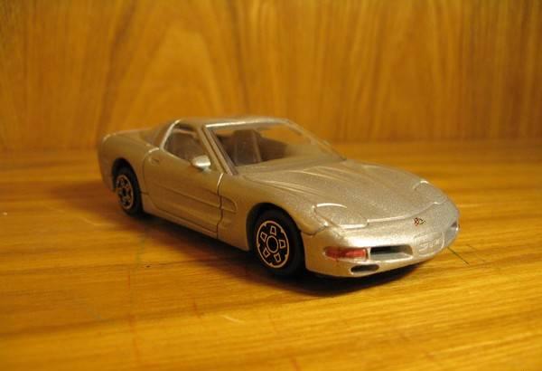 Bburago 1/43 Chevrolet corvette 97 Москва