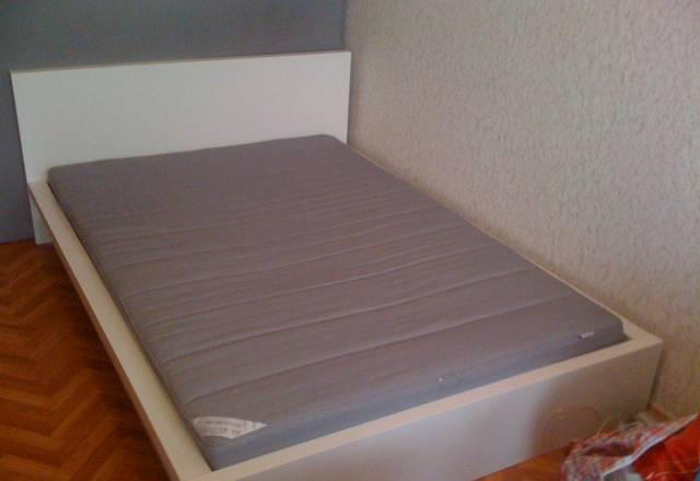 Двуспальная кровать ikea, Мальм + матрас Султан Москва