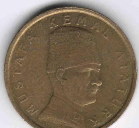 Монета. Турция. 100000 Lira. 2000 г. Саратов