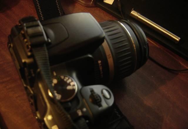 Canon 400D KIT EF-S 18-55 mm Москва
