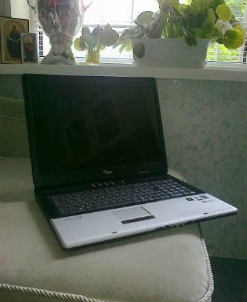 Fujitsu Siemens Amilo XA 1526 Москва