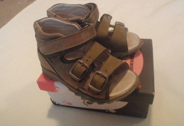 Сандалики Панда, размер 24 (16,5 см по стельке) Москва