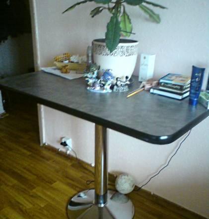 Стол Москва