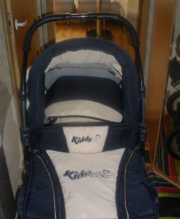 Продам каляску Москва