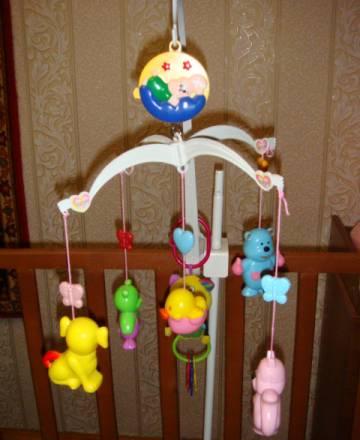 Новый мобиль на кроватку в коробочке Москва