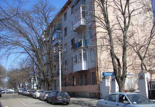 Однокомнатная квартира (сталинка) Краснодар