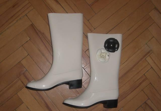 Резиновые сапожки chanel. Размеры 36-39 Москва