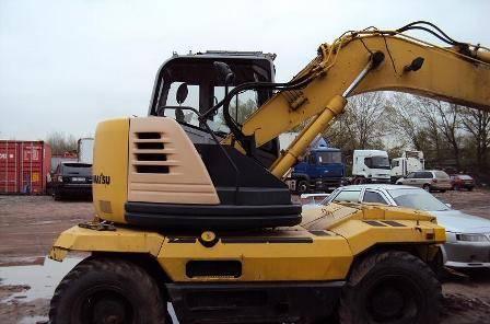Komatsu PW128UU 2003 г.в Санкт-Петербург