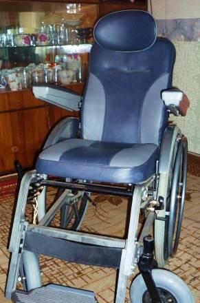 Продам кресло-коляску повышенной комфортности кар Москва