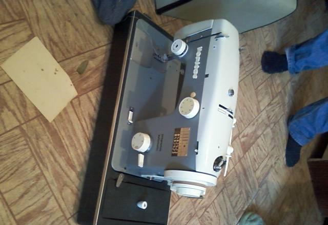 Швейная машинка Москва