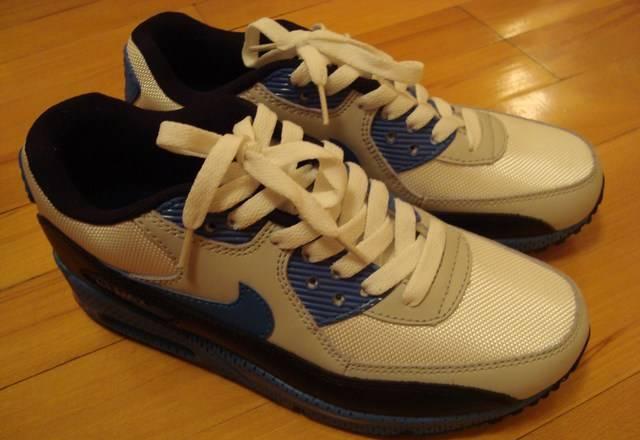 Продаются новые Nike Air max 90 Москва