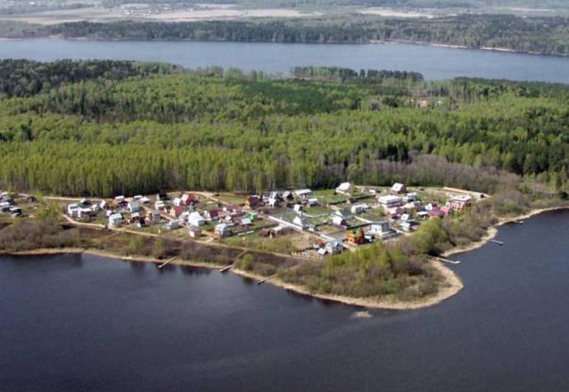 Дом у воды .   истренское водохранилище Конаково