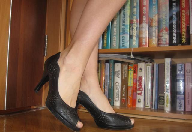 Кожаные туфли с открытым мысом Москва