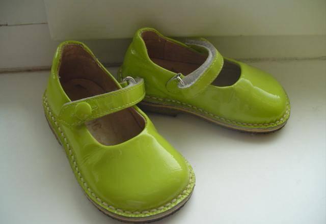 Equerry р.20 лакированные сандалики дд Москва