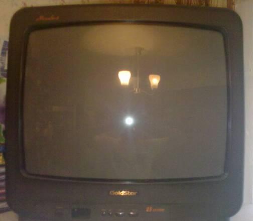Продам тв  GoldStar 21" Москва
