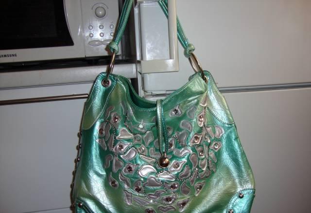 Сумка. Новая.Украшена стразами, камнями Москва