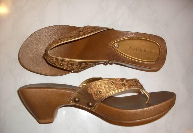 Сабо (шлепки) фирмы Grendha 35 размер Москва