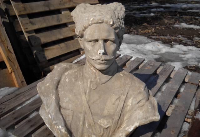 Бюст Чапаева Тула