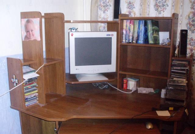 Компьютерный стол Москва