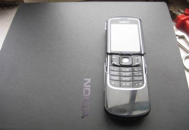 Nokia 8600 Luna рст германия Москва