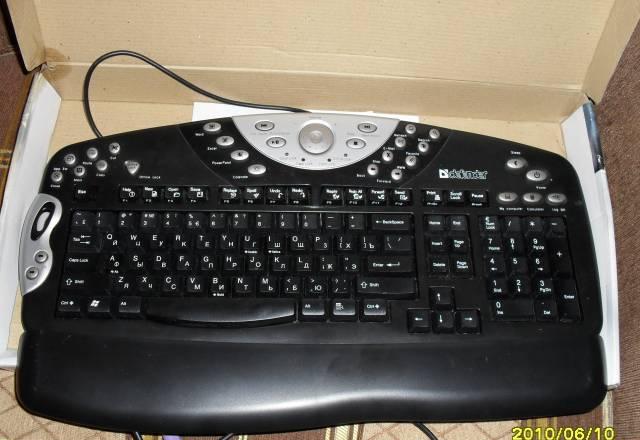 Мультимедийная клавиатура Luna новая Москва