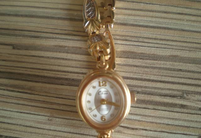 Позолоченые женские механические часы соло Москва