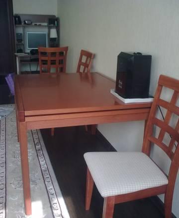 Стол и стулья Москва