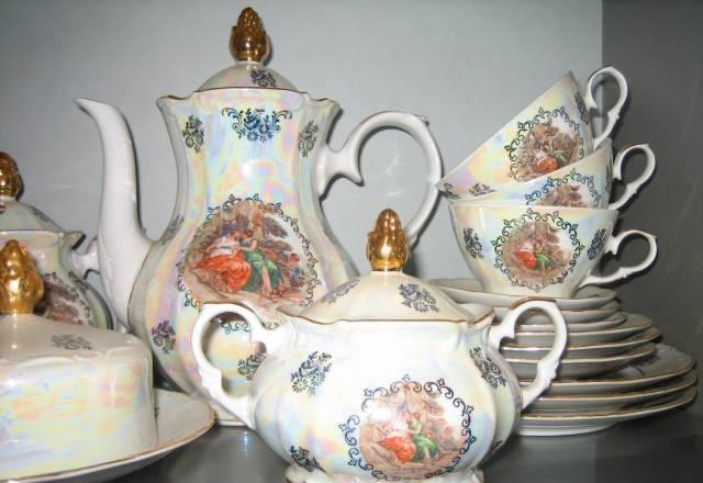 Чайный сервиз Мадонна, статуэтка Карета, Германия Москва