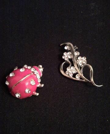 2 брошки Москва