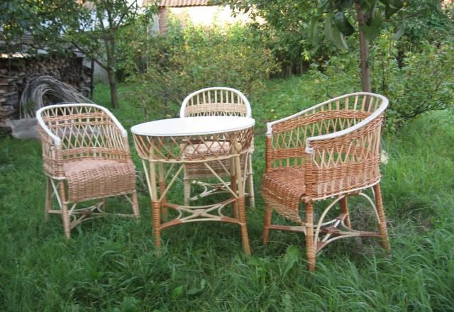 Мебель, плетеная из лозы стол и кресла Рязань
