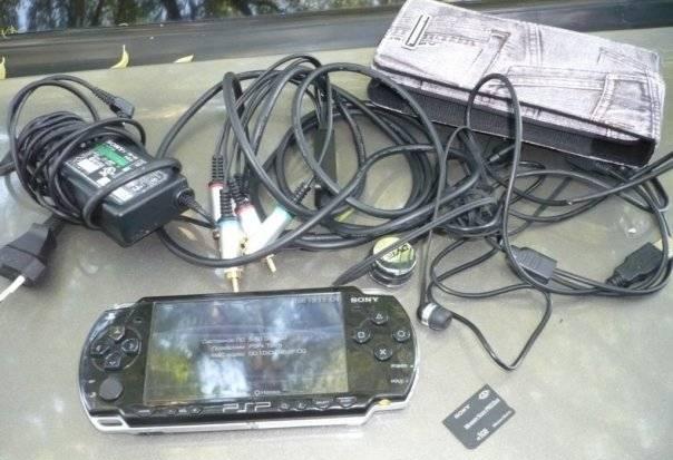 PSP Slim 2008,перепрошита. полный комплект Санкт-Петербург