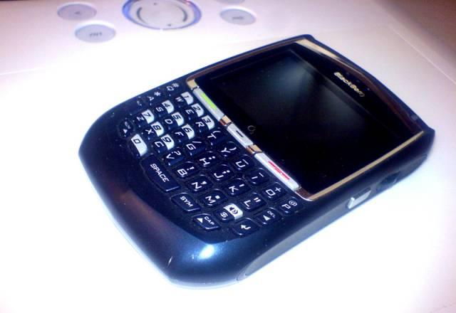 Продам коммуникатор BlackBerry 8700g Москва