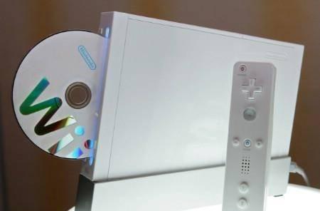 Продается Nintendo Wii-(прошитая)+диски Москва