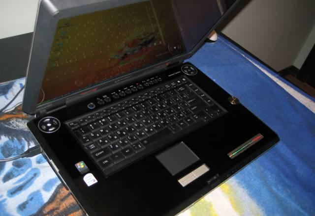 Современный мощный ноутбук Toshiba qosmio g30 Москва