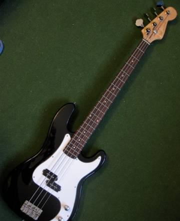 Бас 4х стр. Scorpio MB1002, 1996г Москва