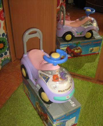 Машинка-каталка Москва