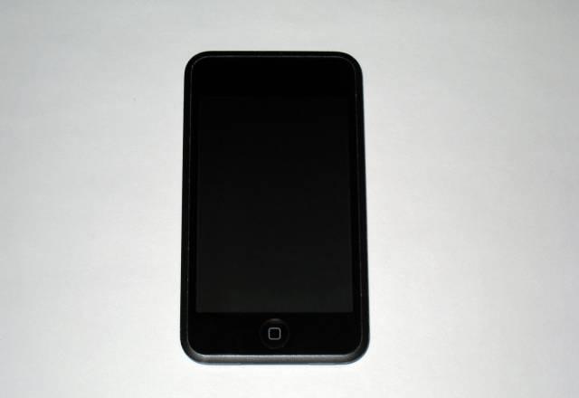 Apple iPod touch 16Gb Москва