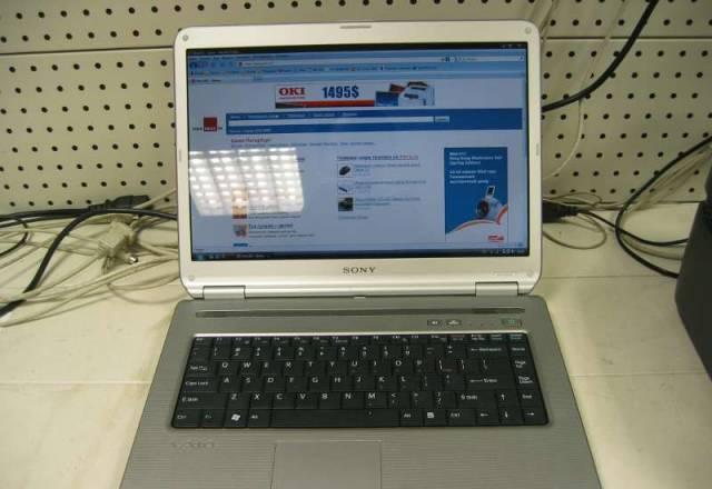 Sony VGN-NR120E +фирменная сумка vaio Санкт-Петербург