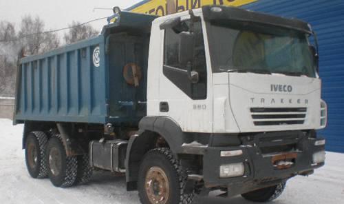 Самосвал ivecО Trakker Москва