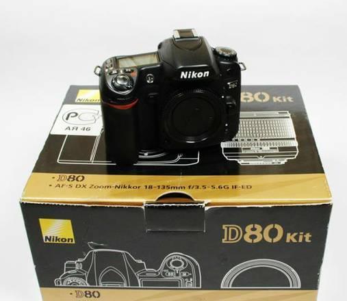Фотоаппарат nikon D80 KIT AF-S 18-135 в упаковке Москва